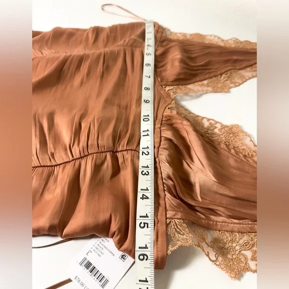 Free People Elena Lace Top in Peached Copper size Large NWT - Picture 14 of 14